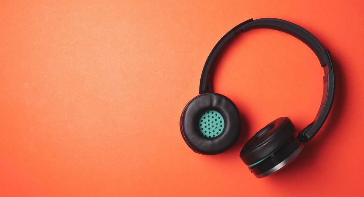 Bluetooth Kulaklıkları Nasıl Seçmeliyiz? - TeknoCase