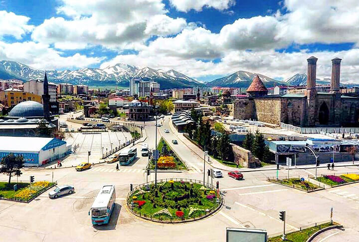 Erzurum'da Öğrenci Olmak