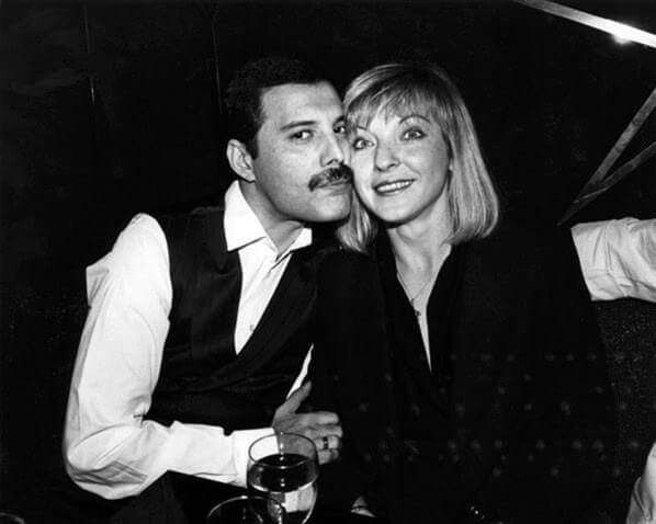 Cennetten Bir Esinti: Freddie Mercury