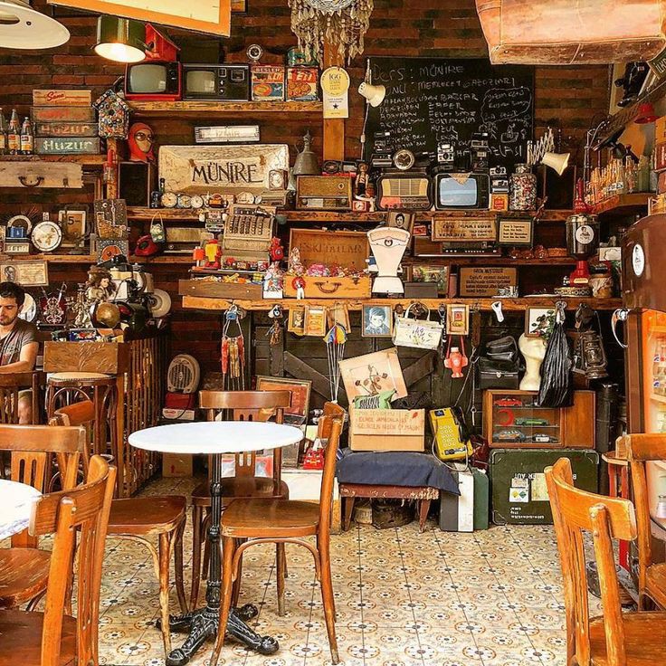 İzmir'de Sizi Geçmişe Götürecek 5 Nostaljik Kafe