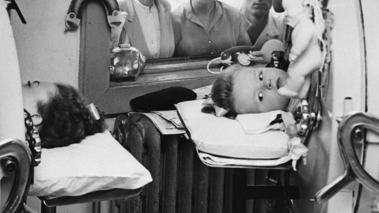 Tıbbın Büyük Zaferi: Çocuk Felci Aşısı