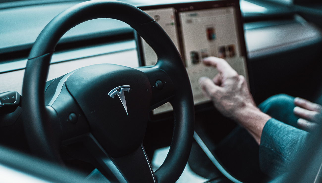 Kurulduğu Günden Beri Paralı Reklam Vermeyen Araba Şirketi: Tesla 